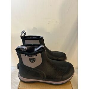 Noble Equestrian All season ankle boots gray Black Purple size 8?